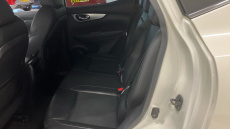 Nissan Qashqai 1.3 DiG-T Tekna 5dr Petrol Hatchback